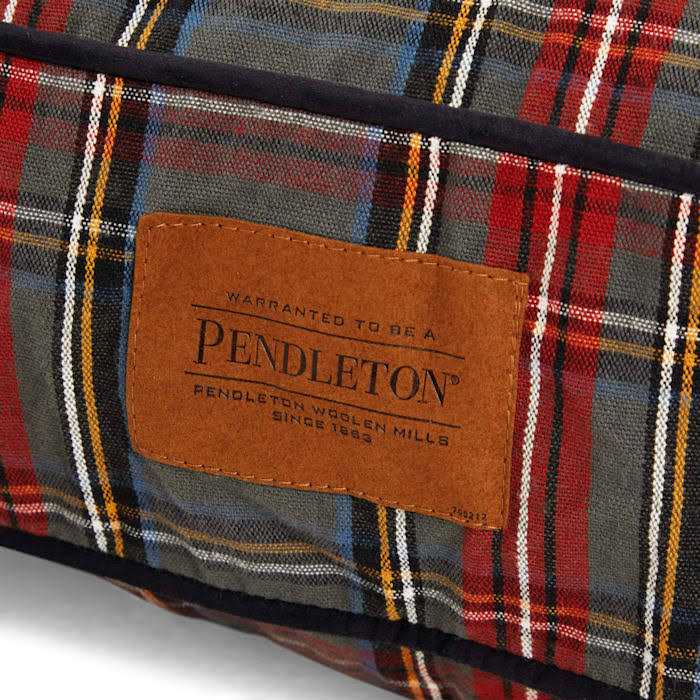 Plaid Dog Bed H8422