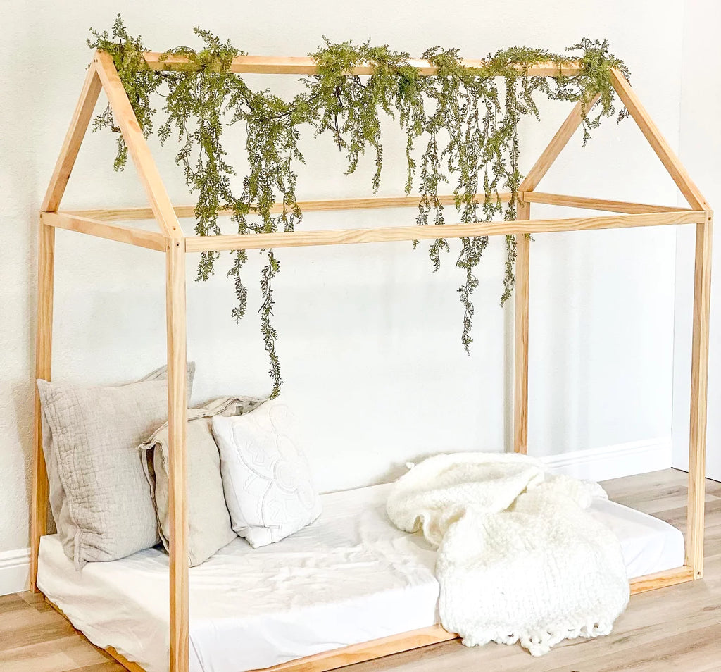 Montessori House Bed Twin L606576