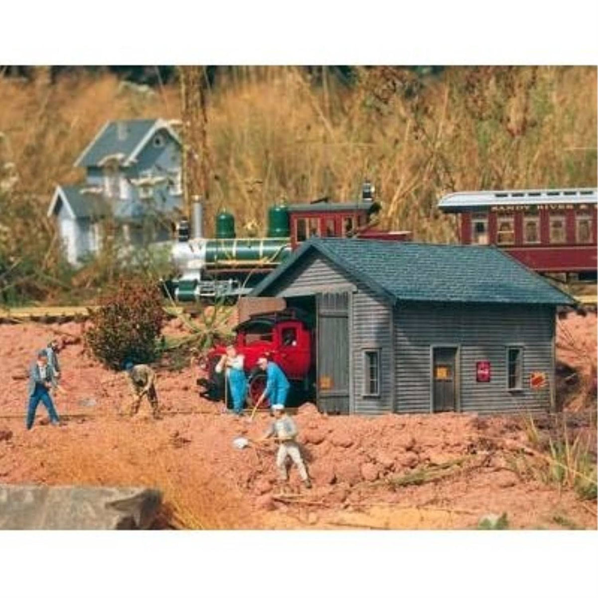G Scale Model Train Buildings Track Inspection Shed V653