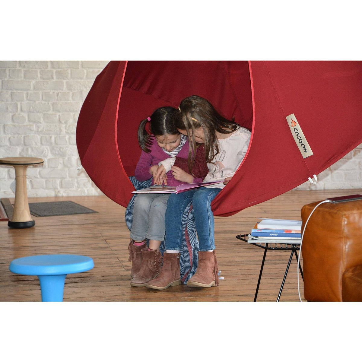 Red Double Hanging Chair C5244