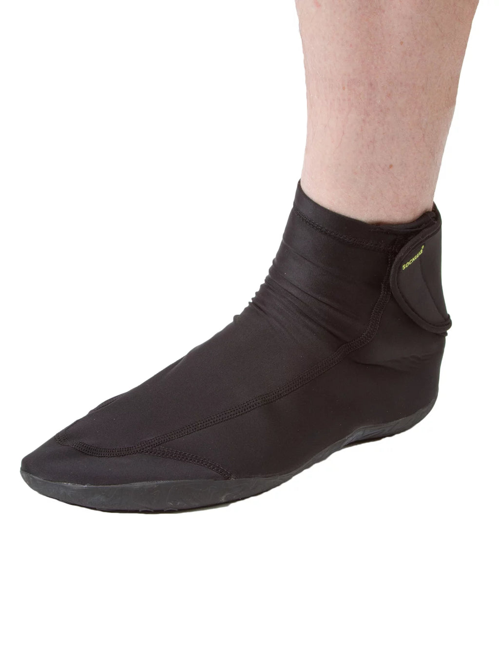 Black Beach Sneakers L24844