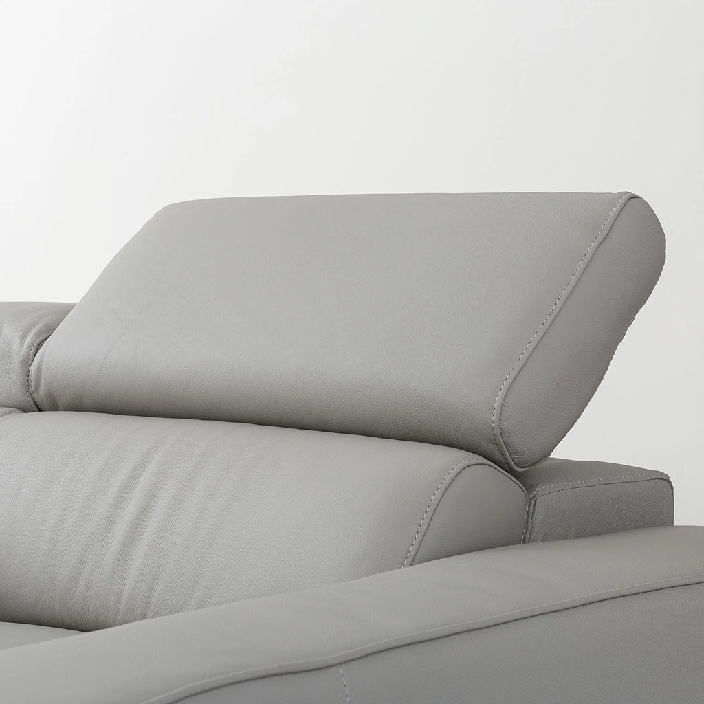Light Grey Top Grain Leather Sectional with Power Recliners B781716