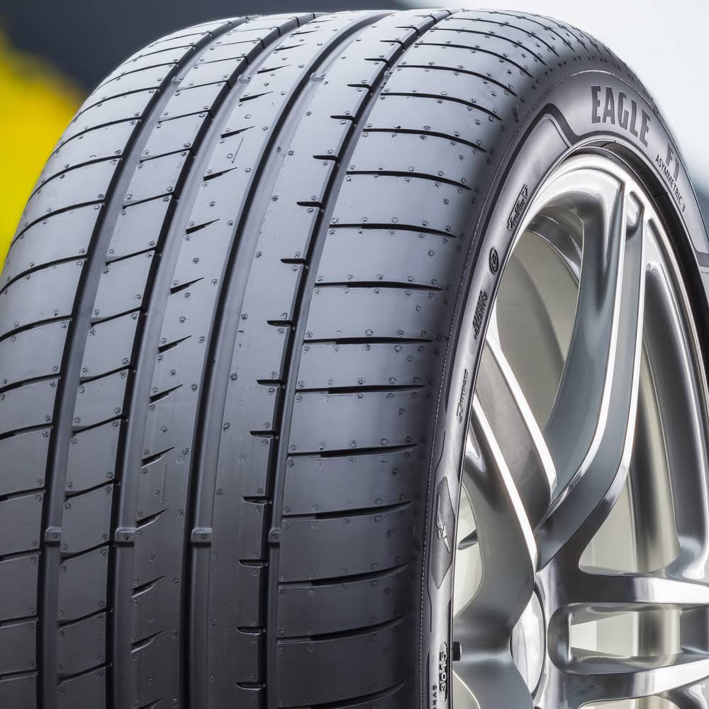 285/35R22 W Tire W9816