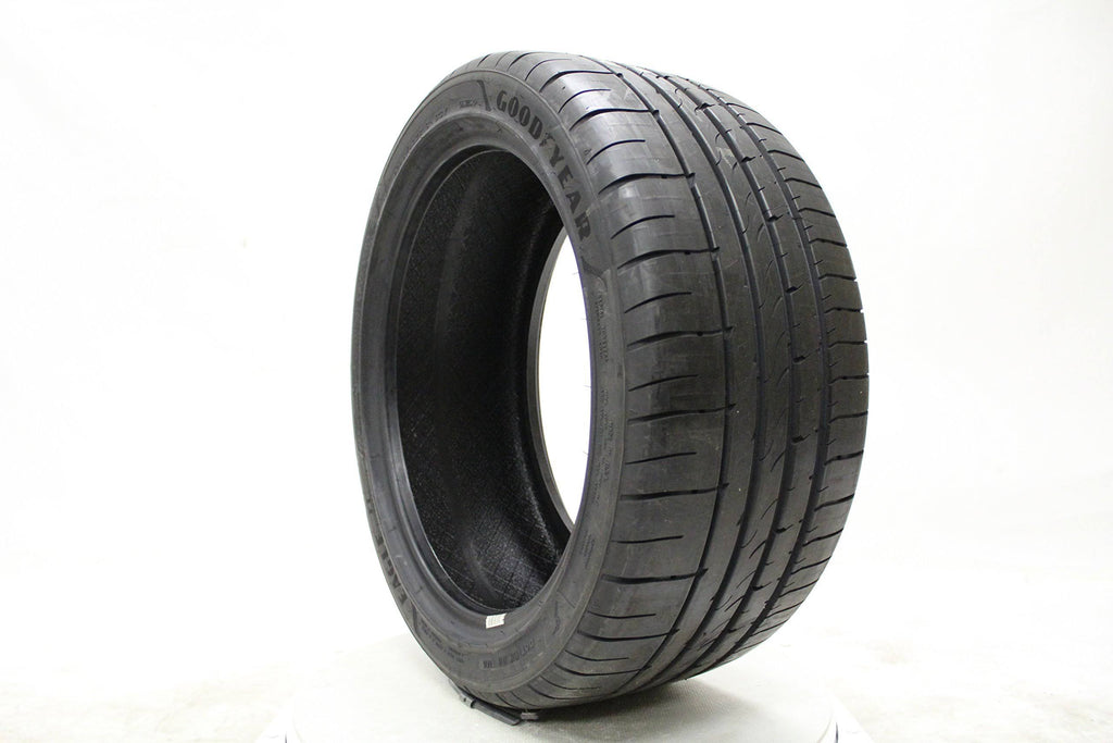 285/35R22 W Tire W9816