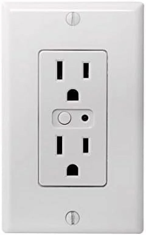 White Z-Wave Single Wall Outlet Z912
