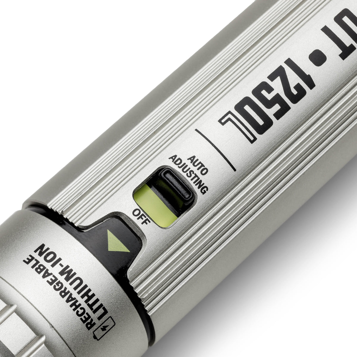 1250 Lumen Rechargeable LED Flashlight J434