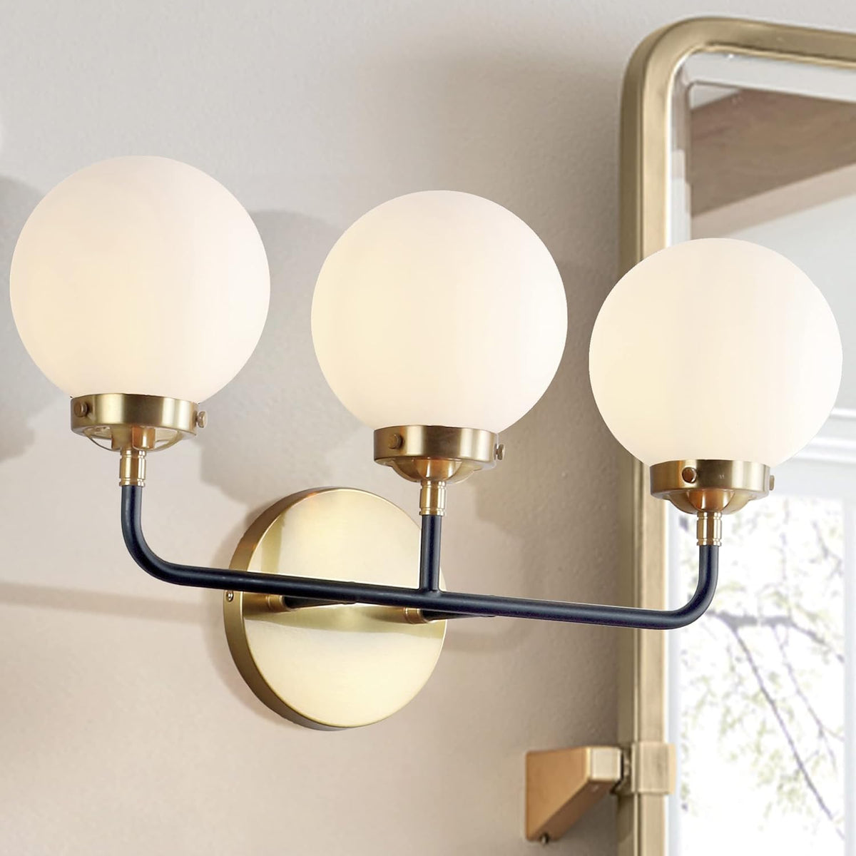 2-Light Brass Wall Sconce with 25W Bulbs Z734778