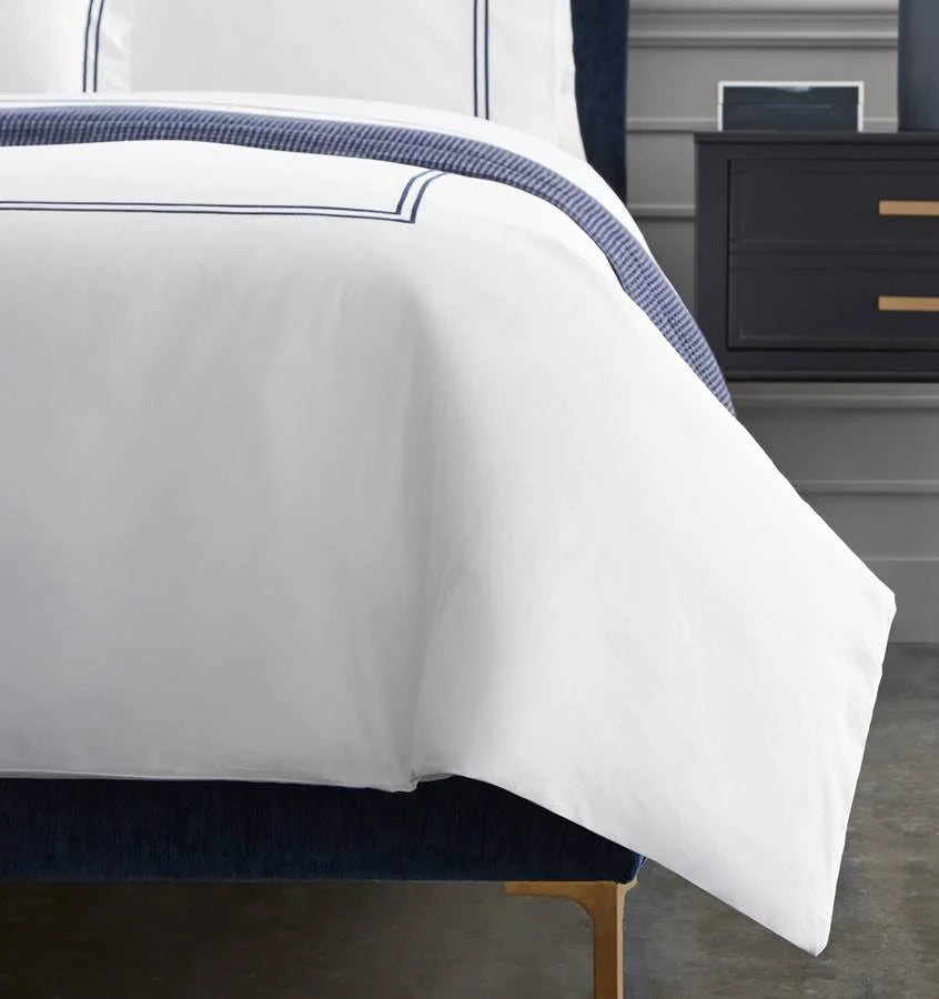 White Full/Queen Duvet Cover A77372