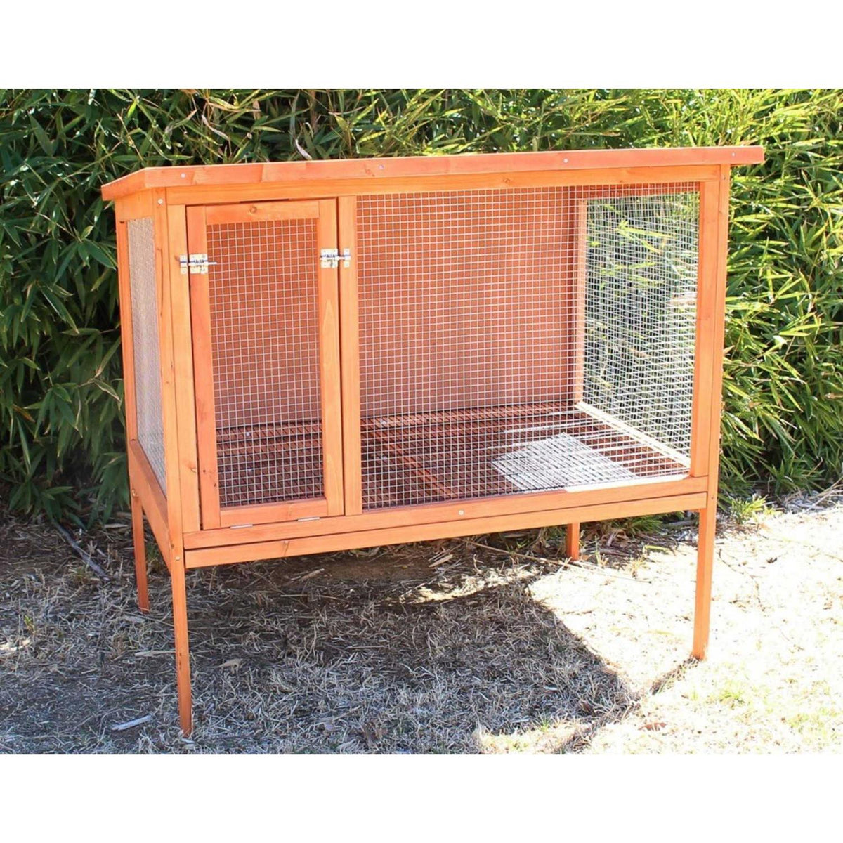 Rabbit Hutch E675