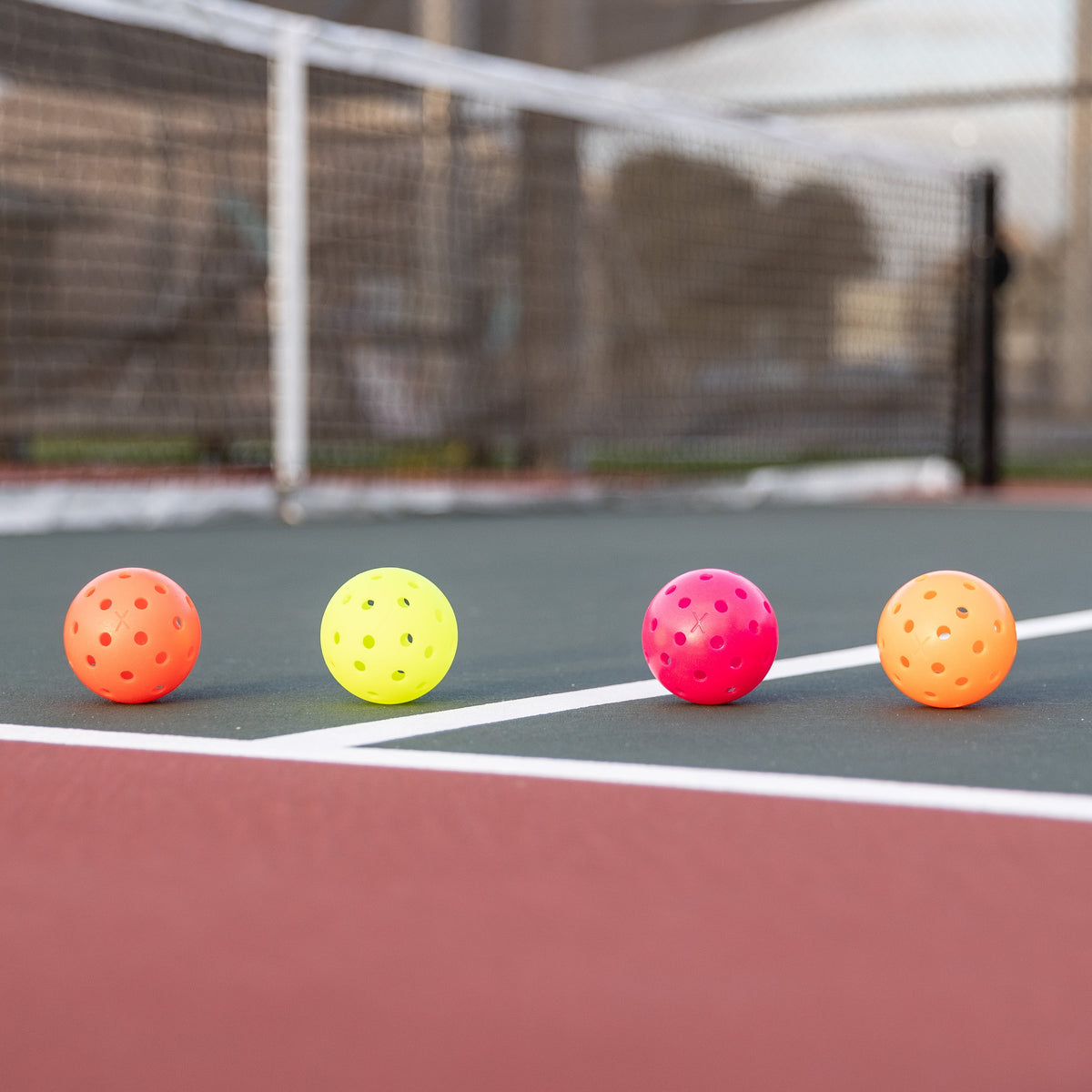6 Pack Regulation Size Outdoor Pickleballs Q15973