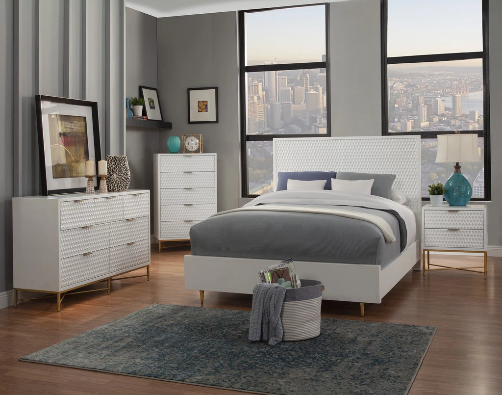White Pearl Wood 7 Drawer Dresser A6823