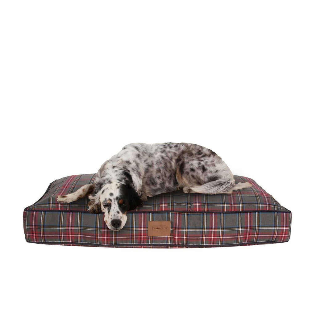 Plaid Dog Bed H8422